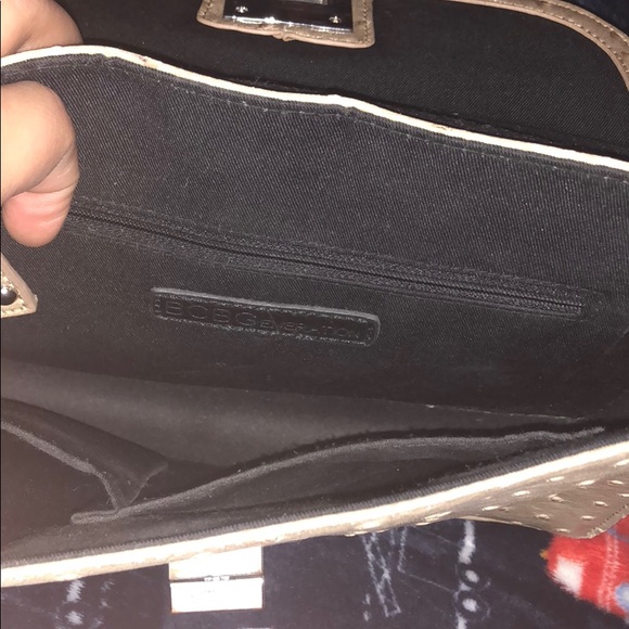 BCBGeneration crossbody bag - Picture 4 of 6